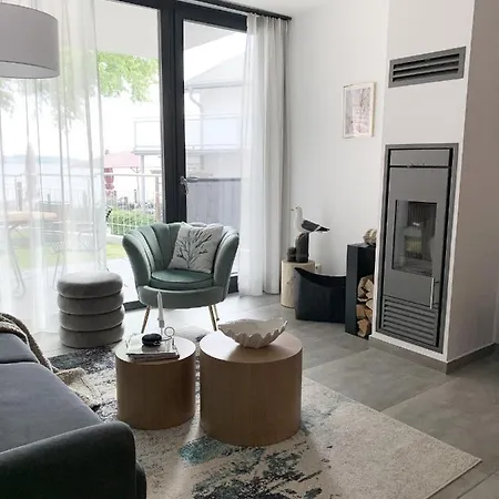 Möwenblick Rügen Mit Meerblick, Sauna Und Kamin Alt Reddevitz