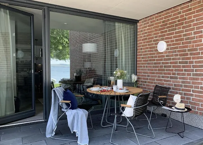 Möwenblick Rügen Mit Meerblick, Sauna Und Kamin * Alt Reddevitz