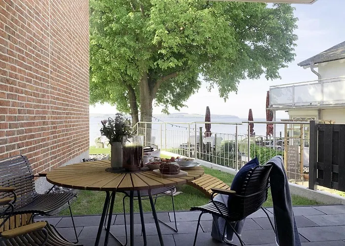 Möwenblick Rügen Mit Meerblick, Sauna Und Kamin Alt Reddevitz