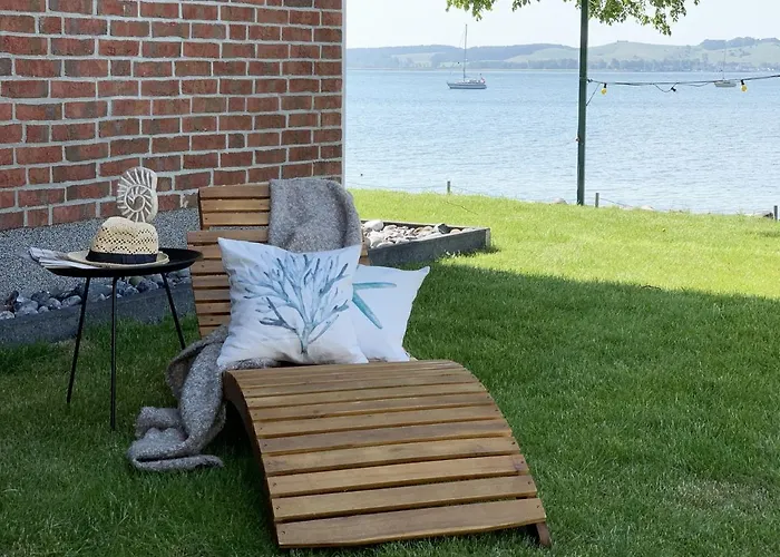 Lägenhet Moewenblick Ruegen Mit Meerblick, Sauna Und Kamin *