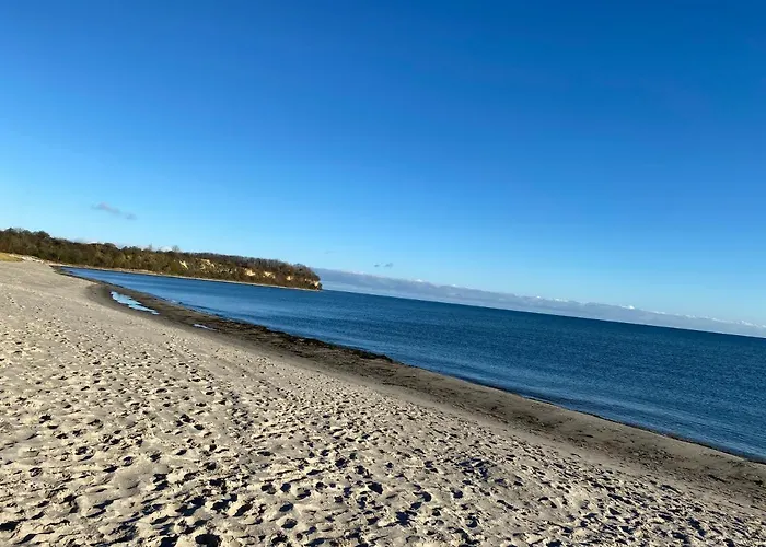 Moewenblick Ruegen Mit Meerblick, Sauna Und Kamin Lägenhet Alt Reddevitz